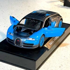Bugatti Veyron 1:32 Double Horses Platinum Alloy Model- Lights&Sound - Jiaye M.